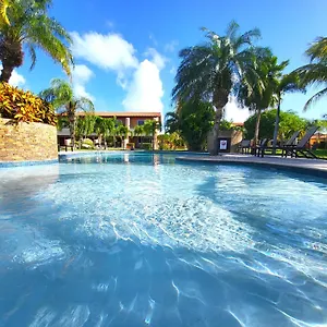 Vakantiehuis Eagle Luxury House, Walking Distance To The, Palm Beach